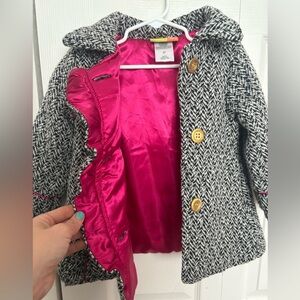 Stylish Kids Houndstooth Coat with Pink Lining